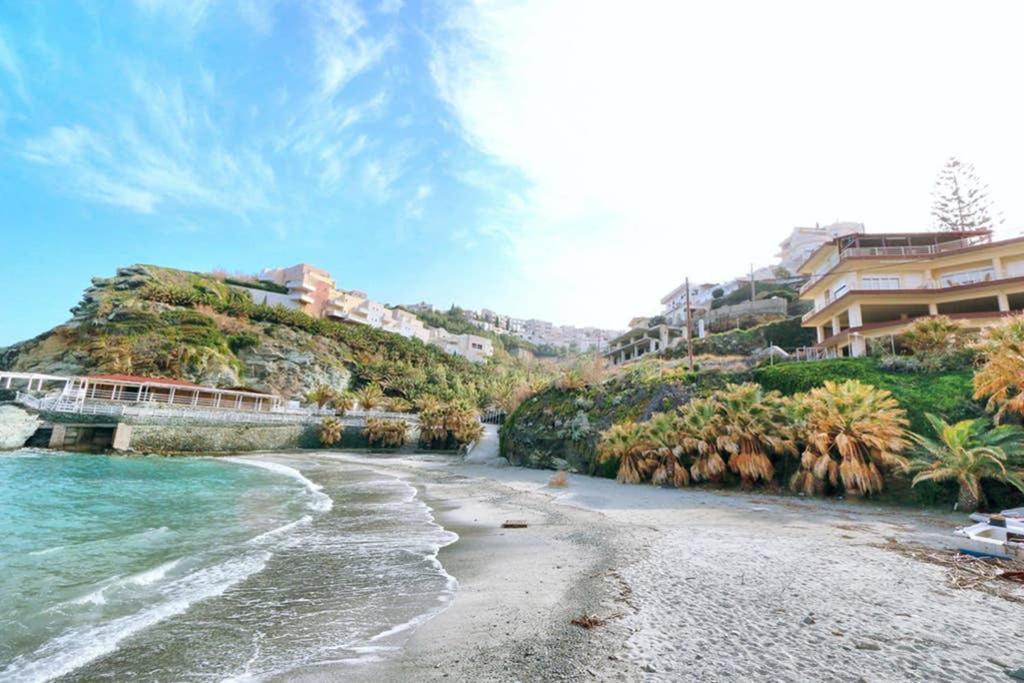 Eleni Sea View Luxury Apartment In Mades Лигарья Экстерьер фото